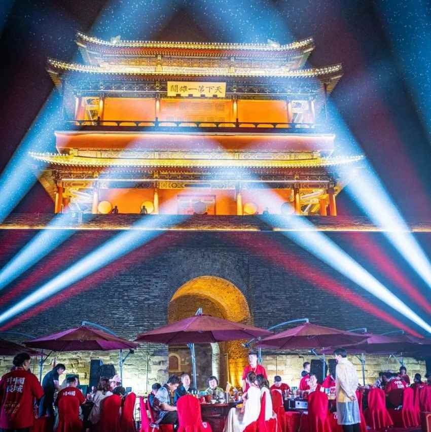 季度大单品曝光！“重庆火锅排队王”为什么押注它？(图2)