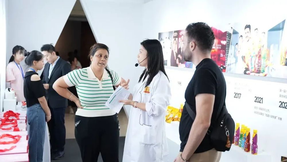 在博物馆办文化展,豪吉创新地道川味营销新思路(图9) 在博物馆办文化展,豪吉创新地道川味营销新思路(图9)