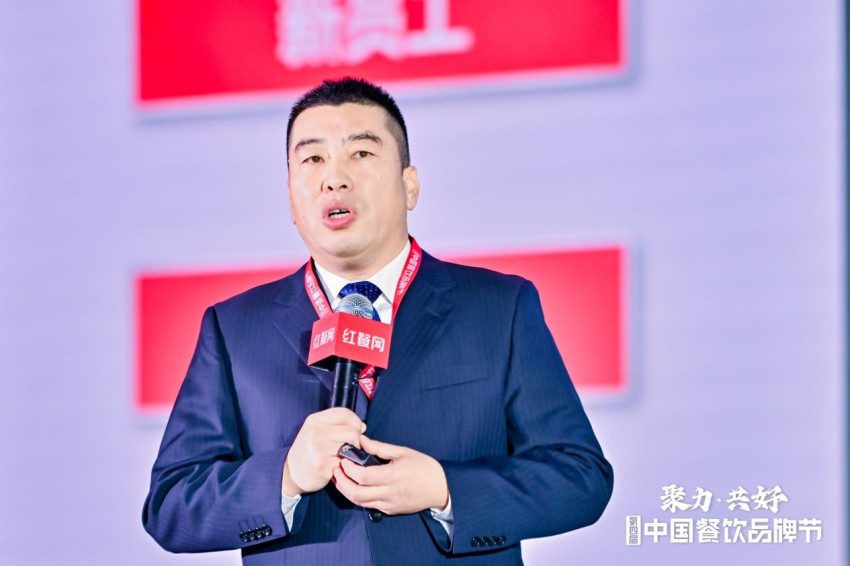 海底捞质量安全总监郭双喜:在海底捞,食安是一道绝对红线(图1) 海底捞质量安全总监郭双喜:在海底捞,食安是一道绝对红线(图1)