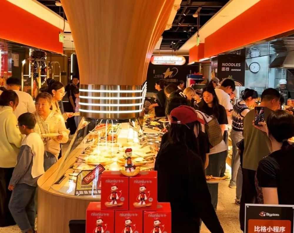 79元一位的披萨自助，单店月入80万，如何做到的？(图3)