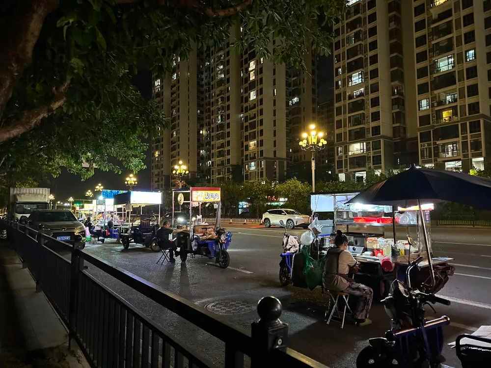 地摊经济爆火，餐饮摆摊却难“暴富”(图5)