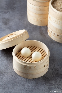 餐饮品牌出海，困在本地化！海底捞、鼎泰丰如何应对？(图2)