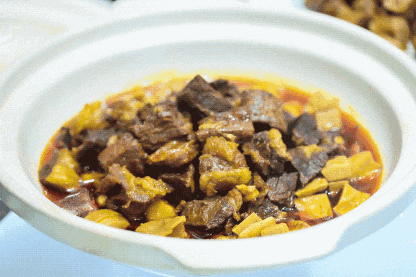 老乡鸡、和府捞面疯狂推新，都盯上了这个超级品类(图2)