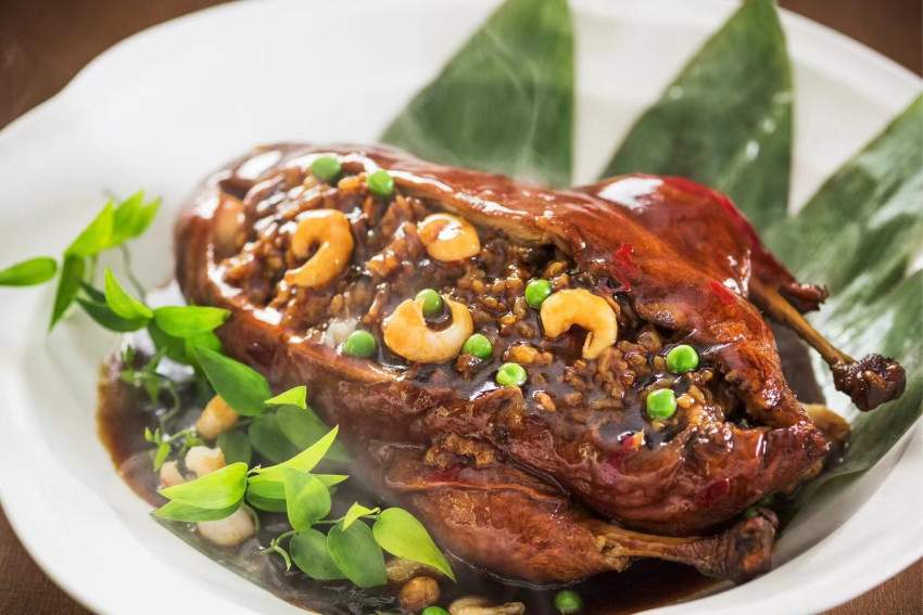 罗永浩吐槽！餐厅使用预制菜到底要不要明示？(图2)