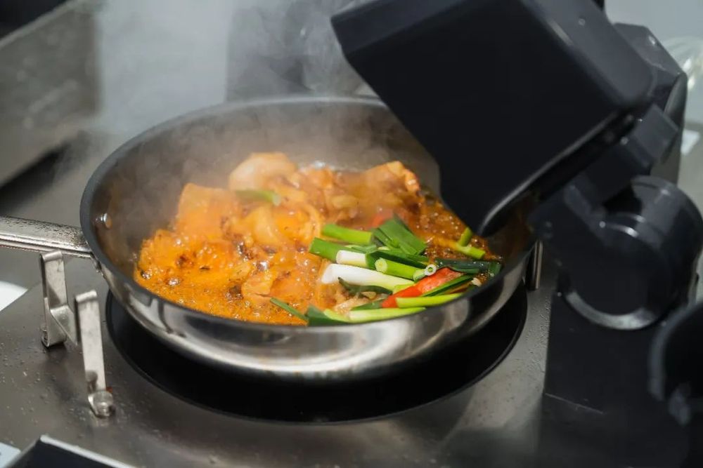 4万亿中餐市场加速发展，智能炒菜机器人正替代人工(图9)