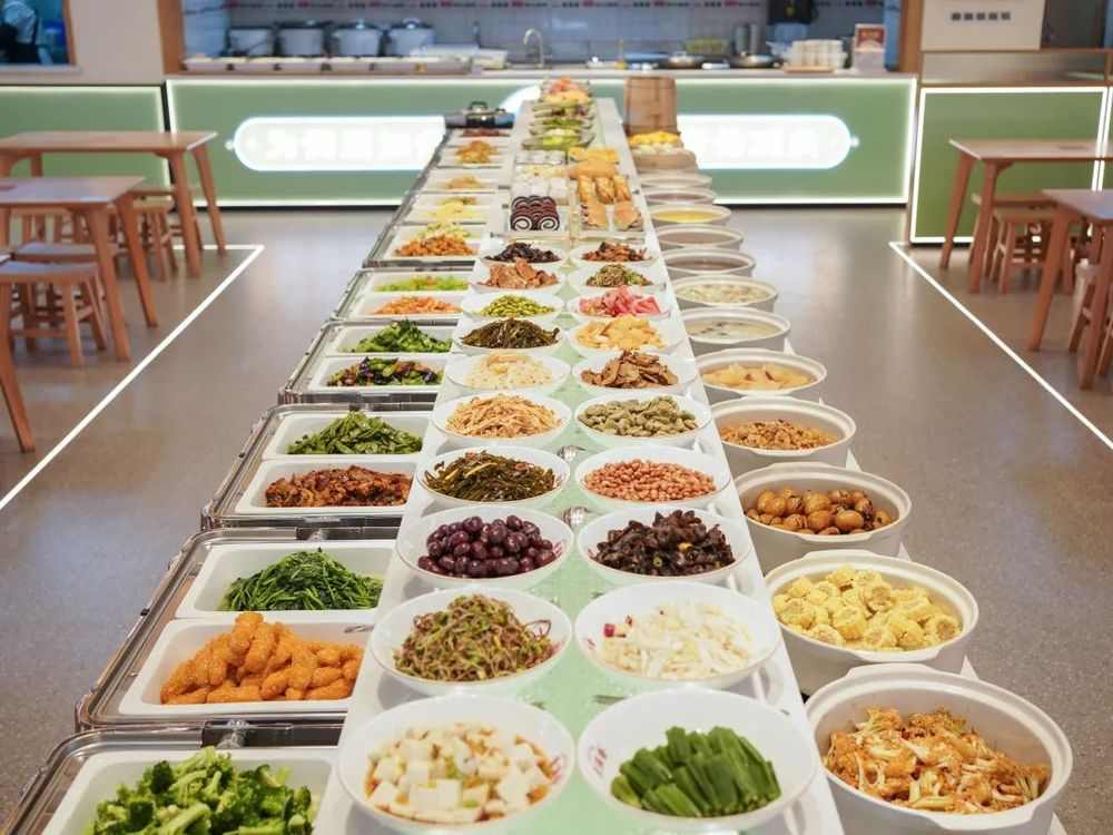 日均翻台超6次、接待客流近千人，素食自助有何魔力？(图4)