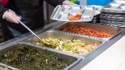 又一奶茶店加盟诈骗团伙被查处；一烤肉店无证制售凉菜被罚5000元