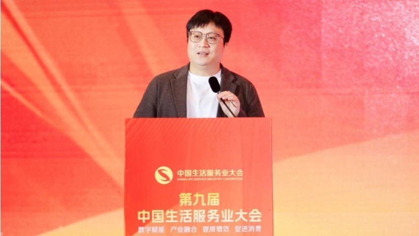 外卖成为餐饮增长的重要引擎，“餐”“饮”发展齐头并进