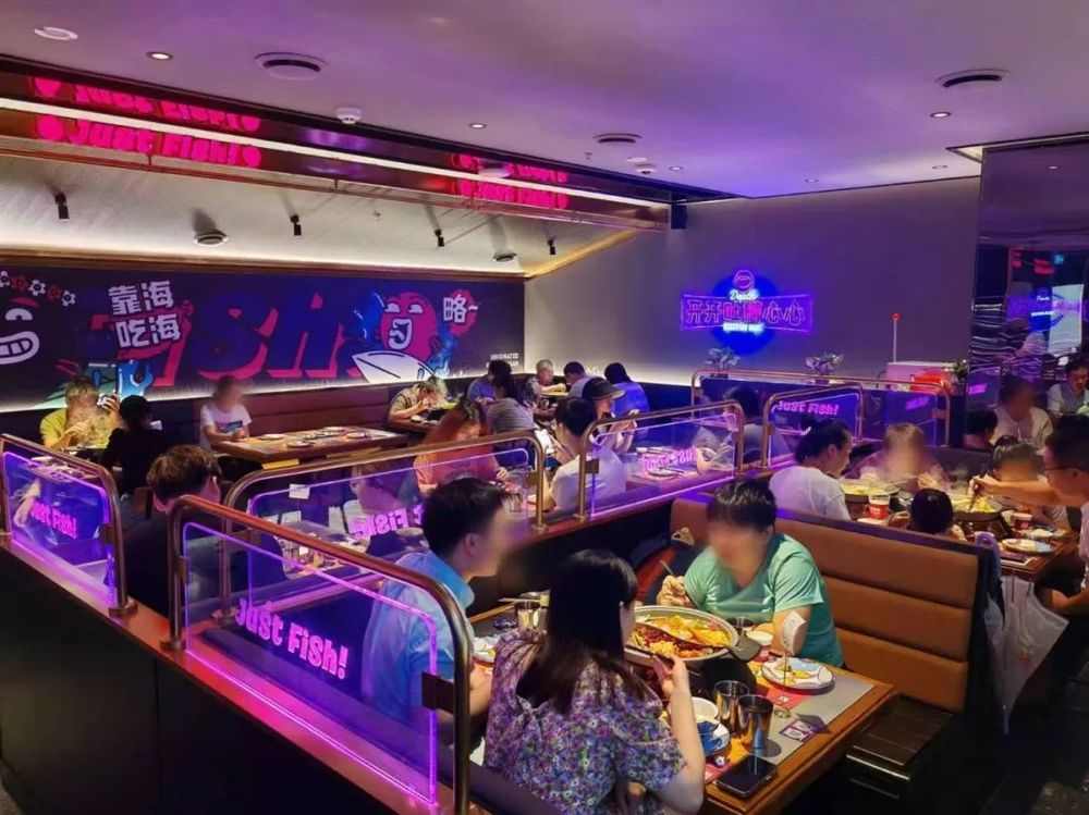 “海南烤鱼大王”紧盯年轻人，开出近百家直营门店(图3)