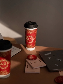 门店突破6000家，7岁的霸王茶姬活成新茶饮范本(图2)