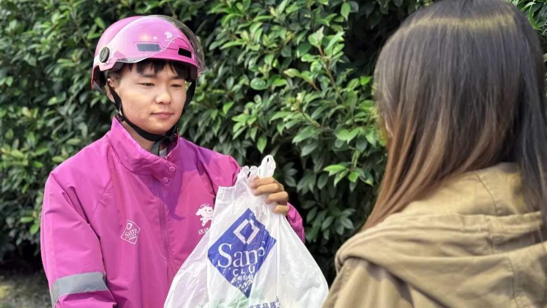 餐饮人纷纷开小店、加码外卖