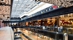 一批餐饮店正率先“抛弃”商场