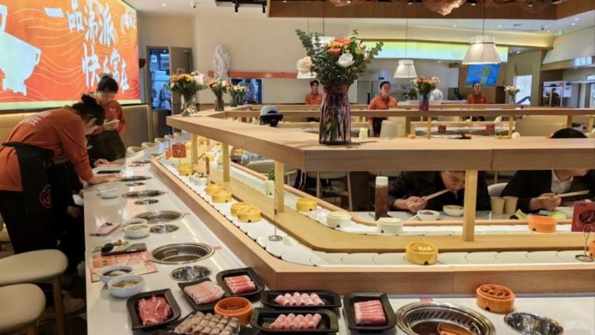人均30+、主打一人食！海底捞“开卷”小火锅市场