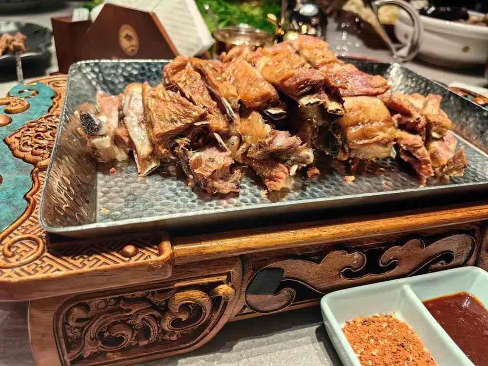 超433亿元,餐饮收入增速跑赢全国,内蒙古食材凭实力“圈粉”(图4) 超433亿元,餐饮收入增速跑赢全国,内蒙古食材凭实力“圈粉”(图4)