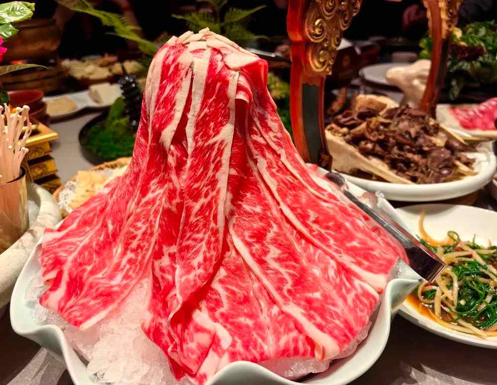 超433亿元,餐饮收入增速跑赢全国,内蒙古食材凭实力“圈粉”(图11) 超433亿元,餐饮收入增速跑赢全国,内蒙古食材凭实力“圈粉”(图11)