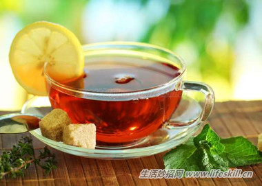 煮汤、泡茶、榨果汁、煮咖啡时产生的泡沫要不要捞掉？