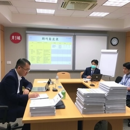 上海市杨浦区食药安办召开杨浦区校园食堂第三方食品安全风险评估总结会